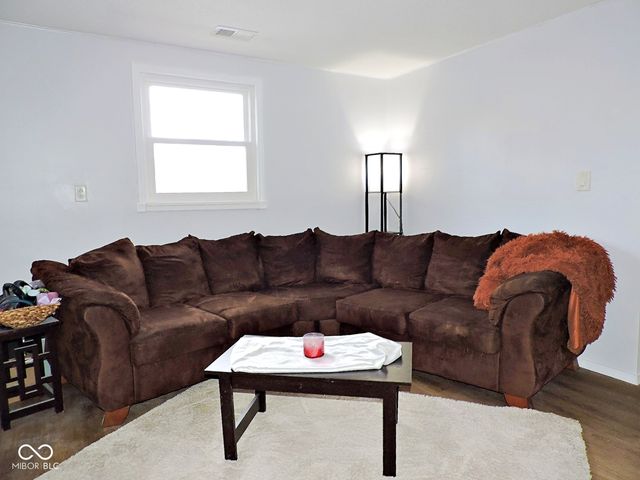 128 Greenlee Drive, Indianapolis, IN 46234