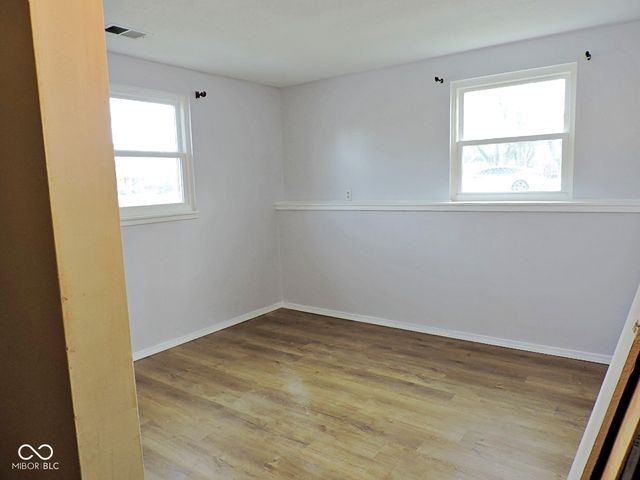 128 Greenlee Drive, Indianapolis, IN 46234