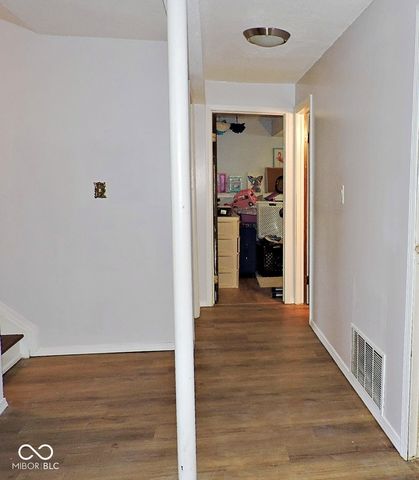 128 Greenlee Drive, Indianapolis, IN 46234