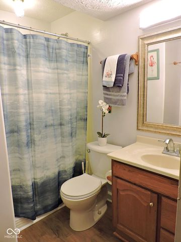 128 Greenlee Drive, Indianapolis, IN 46234