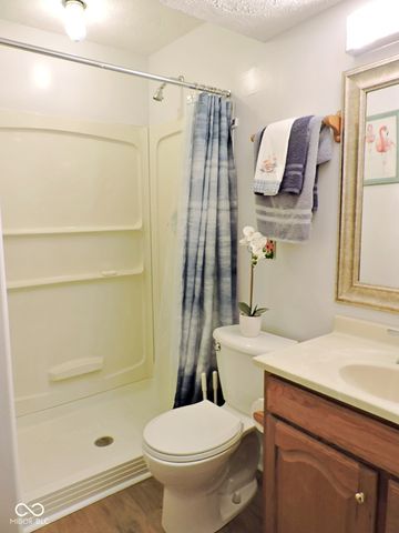 128 Greenlee Drive, Indianapolis, IN 46234