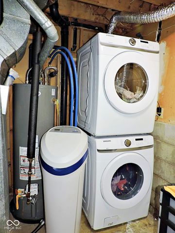 128 Greenlee Drive, Indianapolis, IN 46234