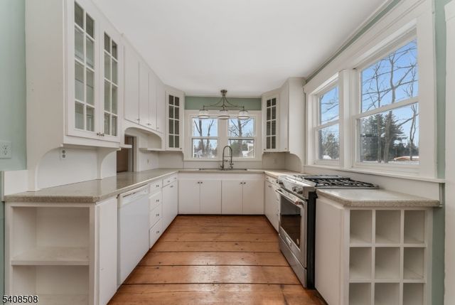 50 Main St, Mount Olive Twp., NJ 07836