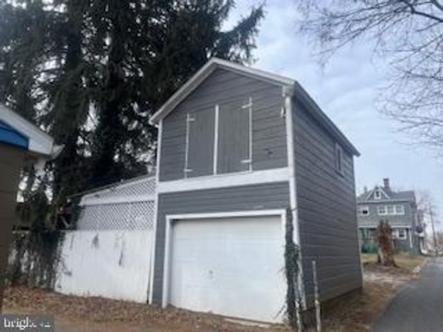 515 N WEST STREET, Carlisle, PA 17013