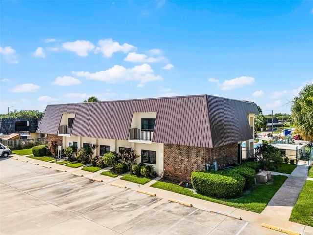 917 ROYAL OAK BOULEVARD, Leesburg, FL 34748