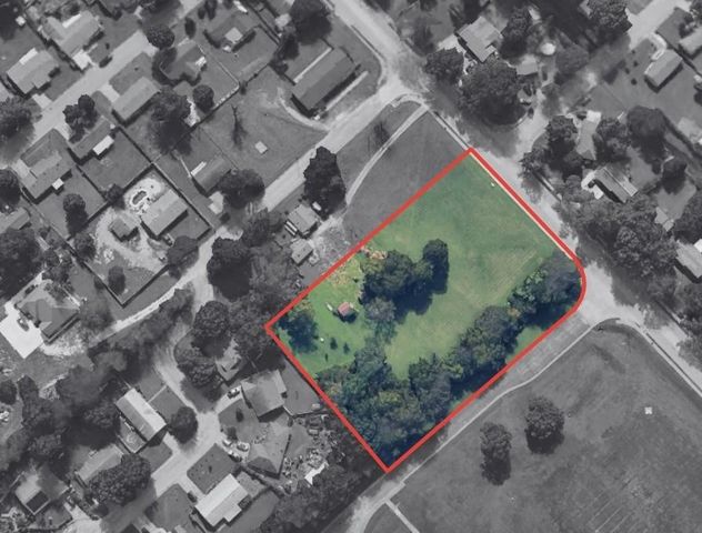 1209 W Olive Street, Rogers, AR 72756