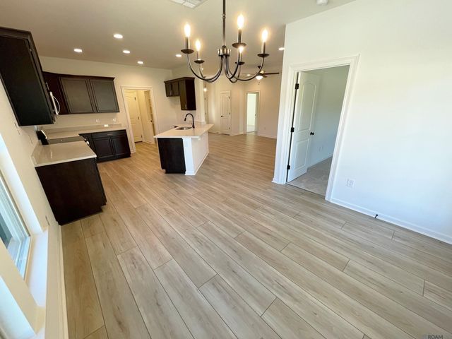 32647 Flower Tree Ct, Walker, LA 70785