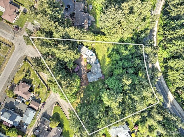 529 N 12th Street, Shelton, WA 98584