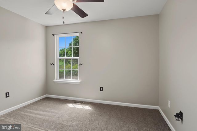 837 COLDWATER DR, Clayton, DE 19938