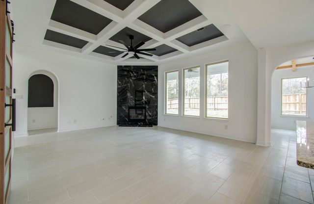 206 Cedar Creek Court, Pinehurst, TX 77362