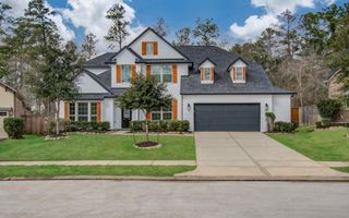 206 Cedar Creek Court, Pinehurst, TX 77362