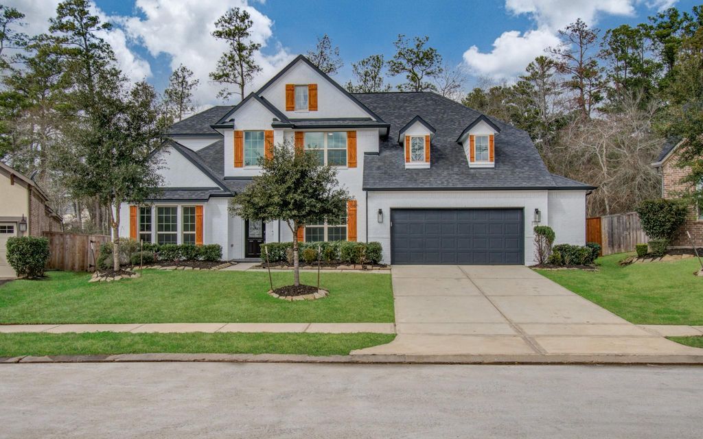 206 Cedar Creek Court, Pinehurst, TX 77362