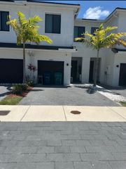 10906 SW 232nd Terrace, Homestead, FL 33032