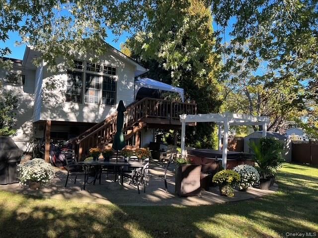 152 Keswick Drive, East Islip, NY 11730