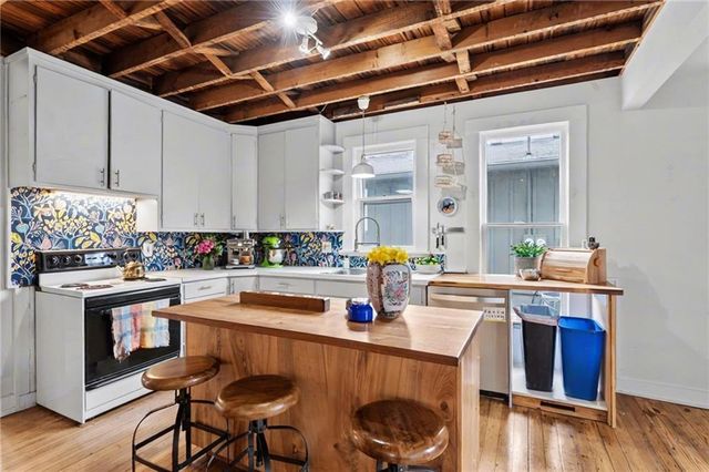 731 Alabama Street, Lawrence, KS 66044