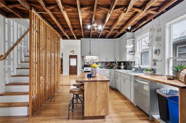 731 Alabama Street, Lawrence, KS 66044