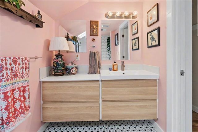 731 Alabama Street, Lawrence, KS 66044