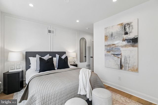 1241 S BUCKNELL ST, Philadelphia, PA 19146