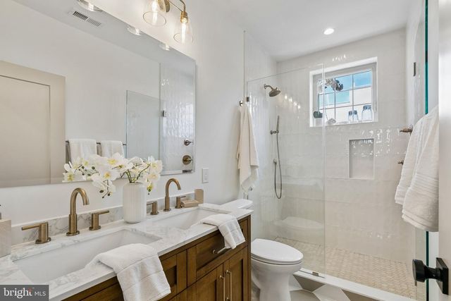 1241 S BUCKNELL ST, Philadelphia, PA 19146