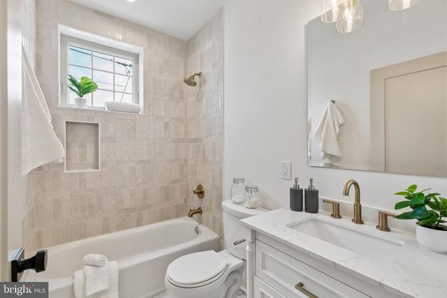 1241 S BUCKNELL ST, Philadelphia, PA 19146