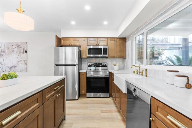 3606 Vista Rey 8, Oceanside, CA 92057