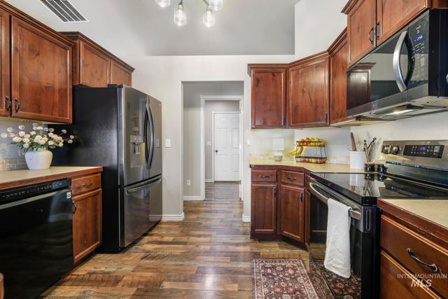 448 Meadowlark Way, Twin Falls, ID 83301