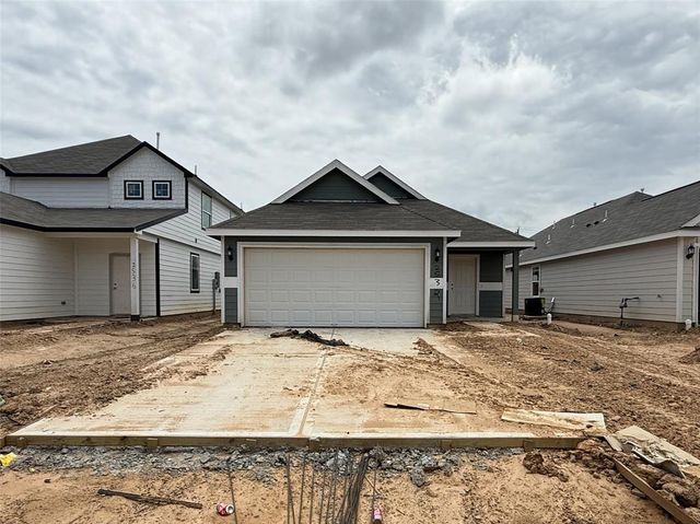 2532 Hawks Eye Drive, Conroe, TX 77301