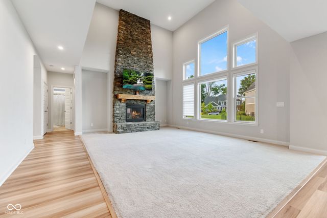 14598 Meadow Bend Drive, Fishers, IN 46037