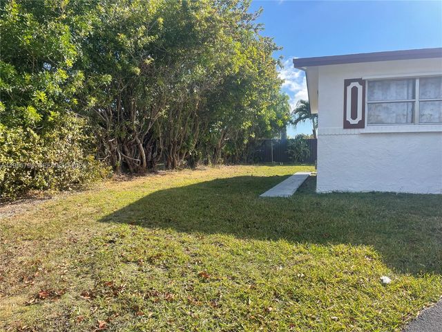 29721 SW 146th Ave, Homestead, FL 33033