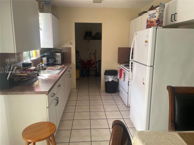 29721 SW 146th Ave, Homestead, FL 33033