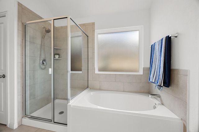 552 Panzano DR, Georgetown, TX 78628