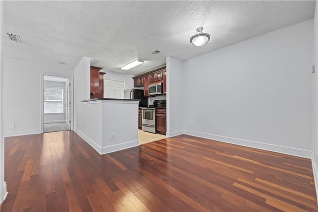 3201 Santa Fe Parkway, Sandy Springs, GA 30350