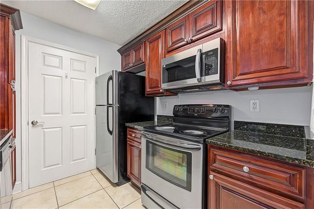 3201 Santa Fe Parkway, Sandy Springs, GA 30350