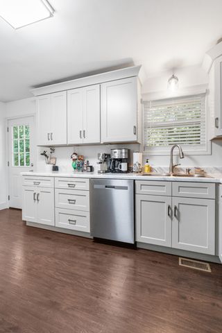 200 Starlet Cir, NE, Cleveland, TN 37323
