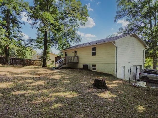 200 Starlet Cir, NE, Cleveland, TN 37323