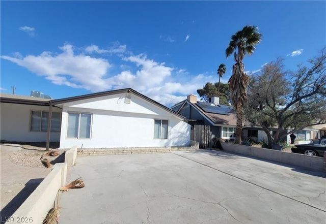1710 Shadow Mountain Place, Las Vegas, NV 89108