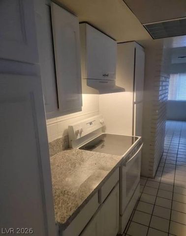 1710 Shadow Mountain Place, Las Vegas, NV 89108