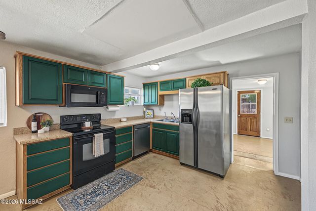 906 E Halcyon Road, Tucson, AZ 85719