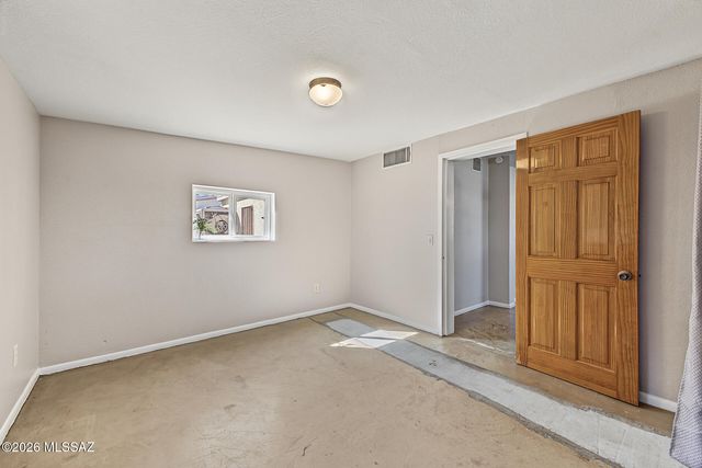 906 E Halcyon Road, Tucson, AZ 85719