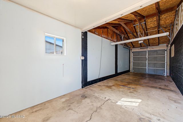 906 E Halcyon Road, Tucson, AZ 85719