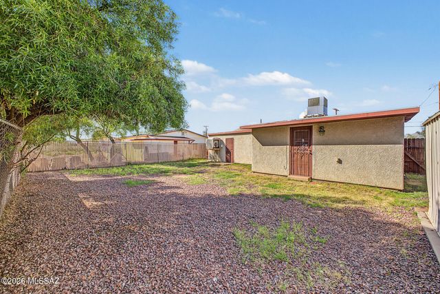 906 E Halcyon Road, Tucson, AZ 85719