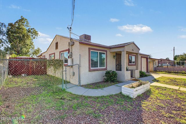 906 E Halcyon Road, Tucson, AZ 85719
