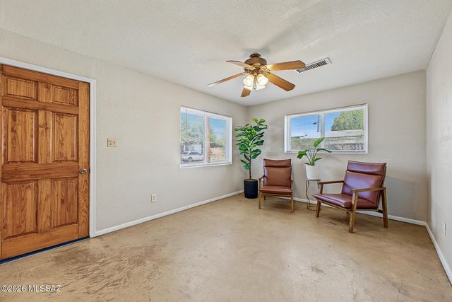 906 E Halcyon Road, Tucson, AZ 85719
