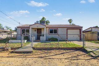 906 E Halcyon Road, Tucson, AZ 85719