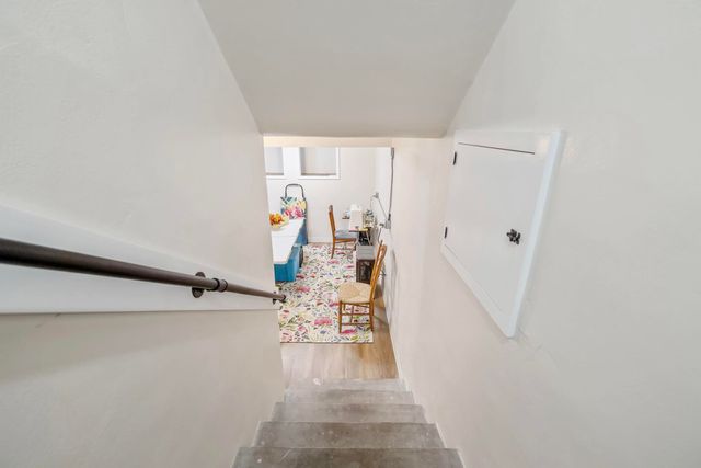 277 N Pepper Street, Woodlake, CA 93286