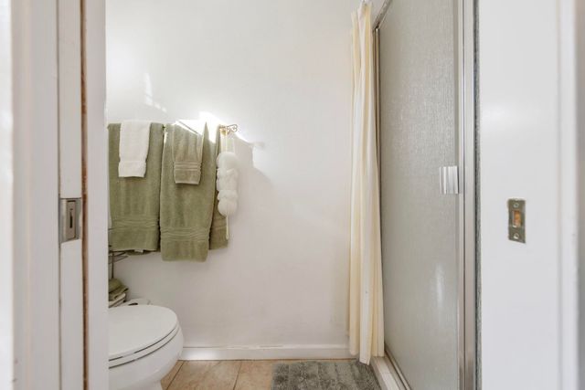 277 N Pepper Street, Woodlake, CA 93286