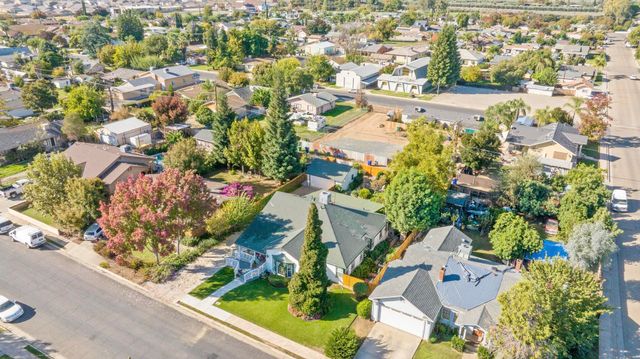 277 N Pepper Street, Woodlake, CA 93286