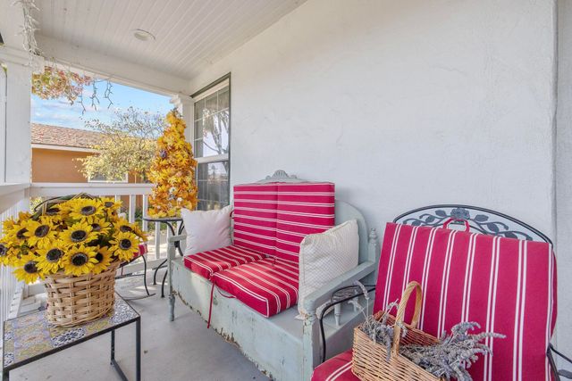 277 N Pepper Street, Woodlake, CA 93286