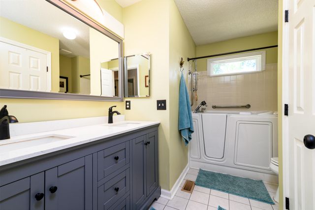 1406 Diamond Boulevard, Mount Pleasant, SC 29466