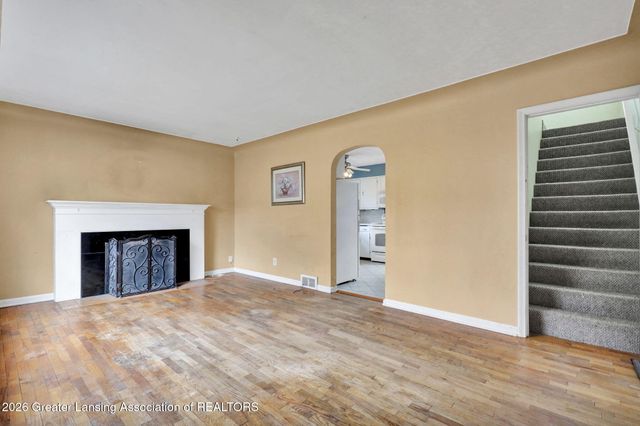 1319 Pico Avenue, Lansing, MI 48910